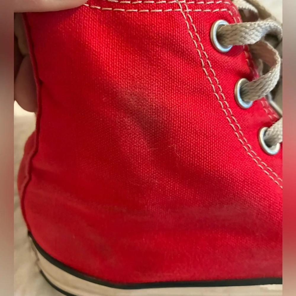 Converse Chuck Taylor Red Canvas High Top Sneakers Skate Punk Grunge Street Sz 7 - Picture 8 of 12